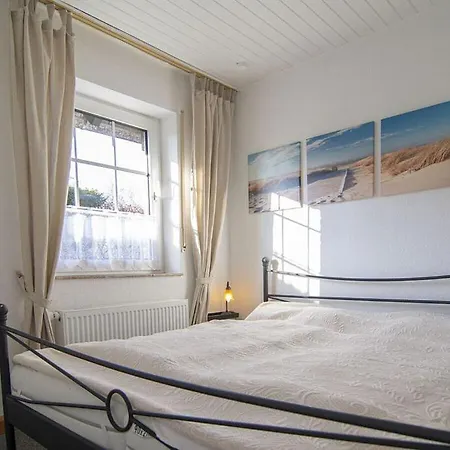 Holiday home Ferienhaeuser - Joerg *
